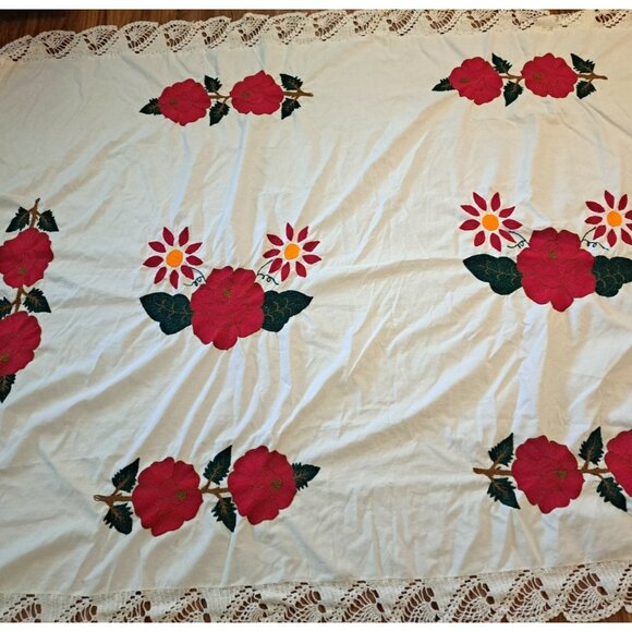 Handmade Red Rose & Daisy Applique Quilt Full Crochet Lace Trim Country 87x59 - Picture 6 of 8